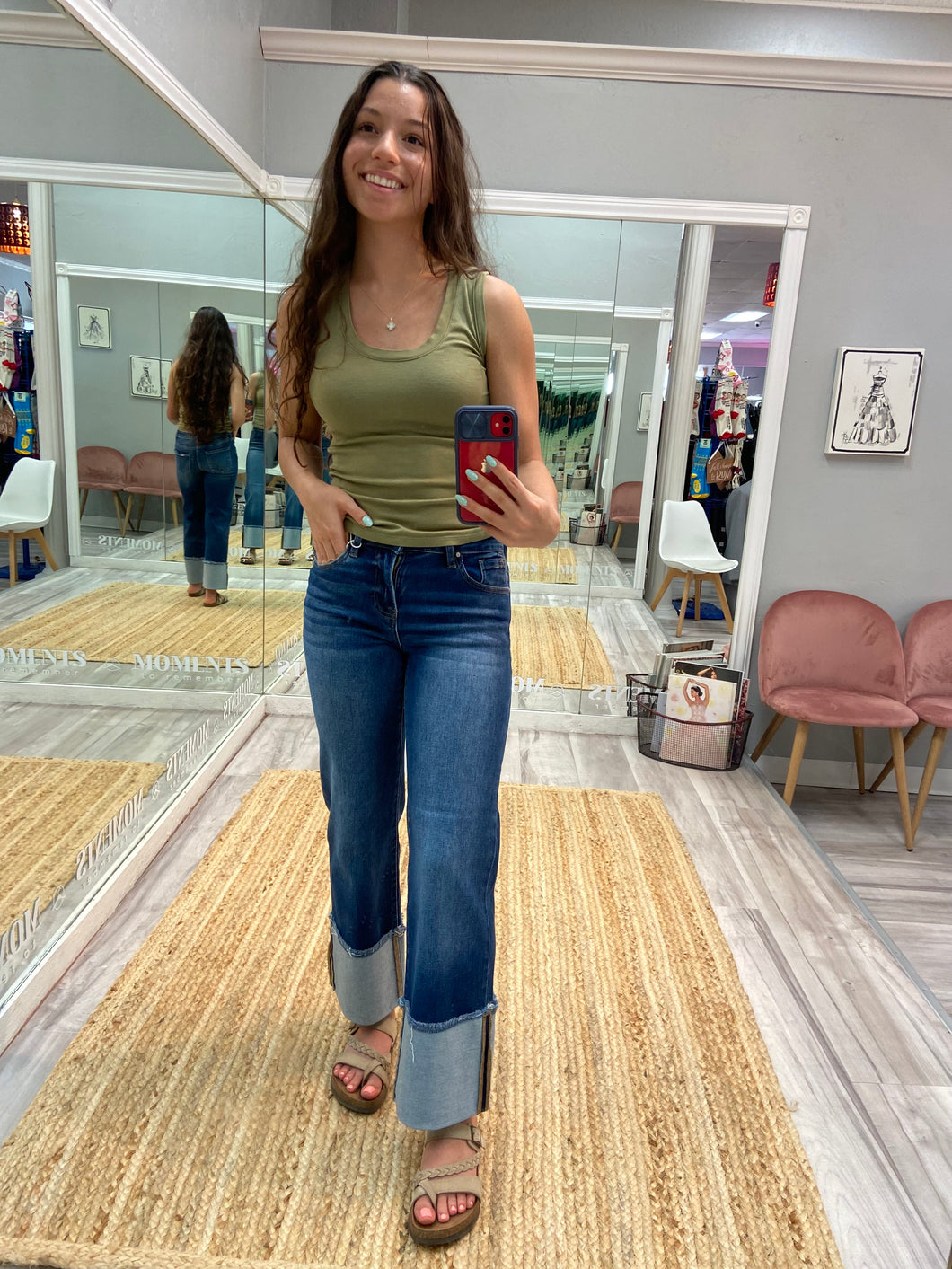 Mid Rise Cuffed Crop Jeans