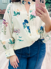 Soft Bloom Blouse