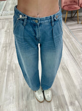 High Rise Pleated Jeans