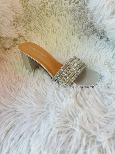 Verona- Silver Shimmer Heel