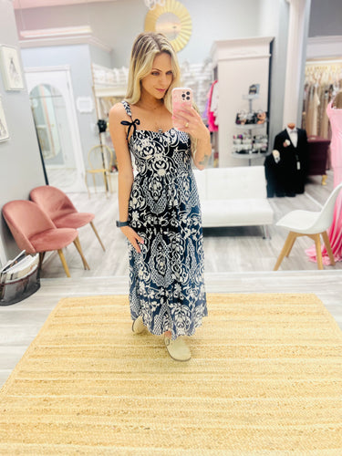 Floral Sweetheart Midi Dress