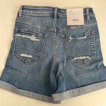 Cuffed denim shorts